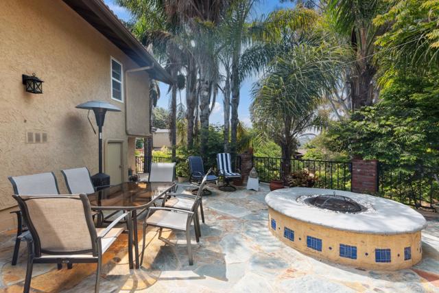 139 Parnassus Circle, Oceanside CA: https://media.crmls.org/mediaz/9add2500-e8dd-4647-8b27-83a4585d95e3.jpg