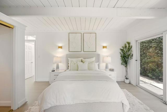 747 De Soto Drive, Palo Alto CA: https://media.crmls.org/mediaz/9adda1ff-3d6b-483c-a935-69e40ecfbf0d.jpg