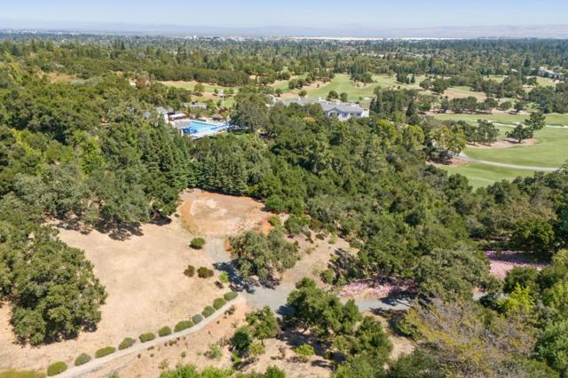 941 High Road, Woodside CA: https://media.crmls.org/mediaz/9addbf59-20ef-483b-b8f0-2212f0abf52b.jpg