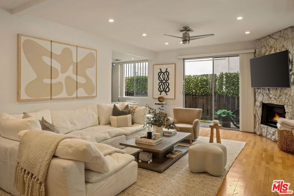 1338 Harvard Street #A