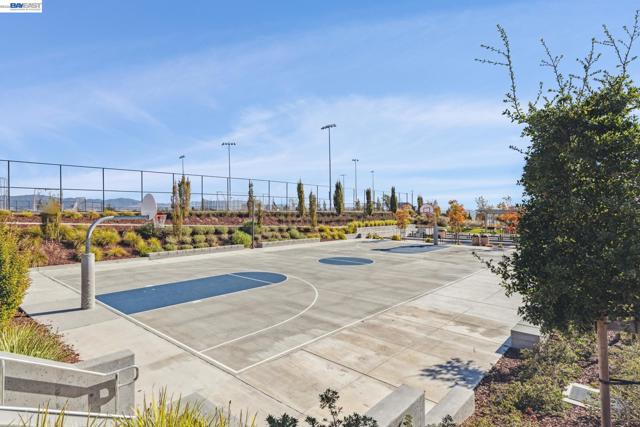 57109 Via Vicenza, San Ramon CA: https://media.crmls.org/mediaz/9ae02dd0-6a26-4f0d-926f-5b990f5fcbe2.jpg