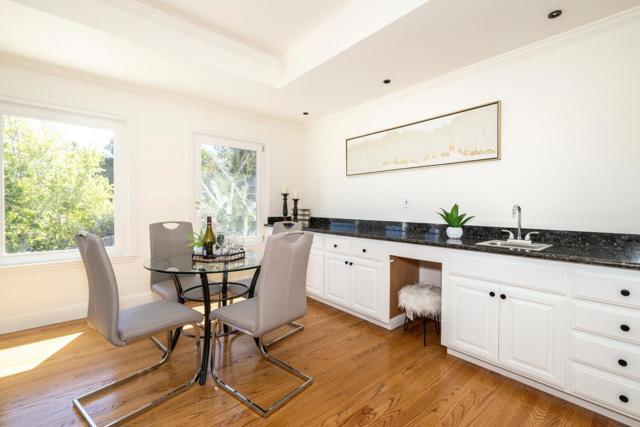 75 Eugenia Way, Hillsborough CA: https://media.crmls.org/mediaz/9ae10074-395e-47f8-a830-155a6e1f8b87.jpg