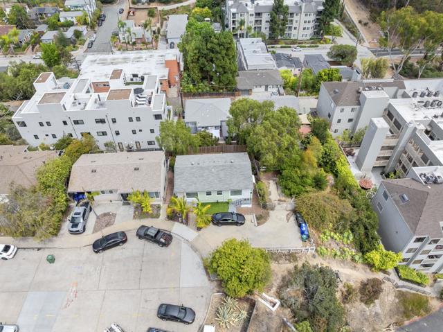 3420 30 Wilshire Terrace, San Diego CA: https://media.crmls.org/mediaz/9ae27f01-efb5-4878-a69e-7955113ef2d4.jpg