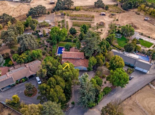 12467 Creekview Court, San Martin CA: https://media.crmls.org/mediaz/9ae2a7d7-a9ce-4c67-a2ad-2bcc3f70bfa5.jpg