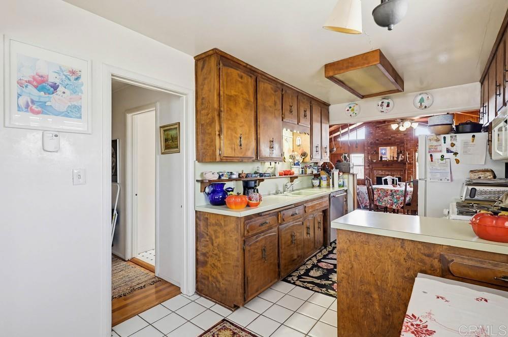 4744 51st Street - photo 18