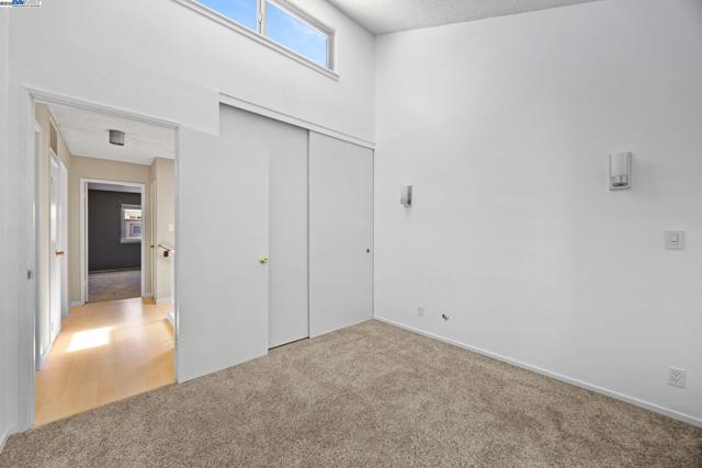 3315 Willis Lane, Alameda CA: https://media.crmls.org/mediaz/9ae31040-d3fa-4e7d-8f6d-e425861bdce8.jpg