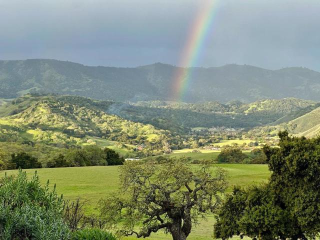 17755 Corral Del Cielo Road,  CA: https://media.crmls.org/mediaz/9ae38476-ed4b-4d87-b70c-f8cfd810dfdf.jpg