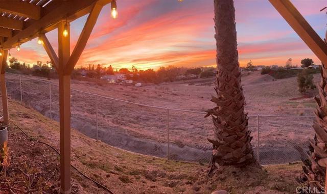 Detail Gallery Image 4 of 33 For 7001 Lemonwood Ln, Lemon Grove,  CA 91945 - 4 Beds | 3 Baths