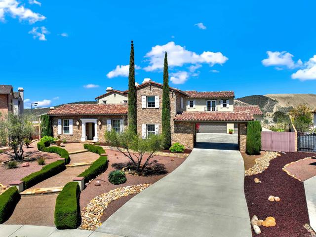 11443 Stockwood Cove, San Diego CA: https://media.crmls.org/mediaz/9ae4b98f-f2c1-43f3-b813-e5aa4ccd7a14.jpg
