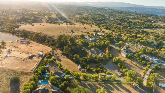 Detail Gallery Image 53 of 59 For 351 Sheila Ln, Fallbrook,  CA 92028 - 3 Beds | 3 Baths