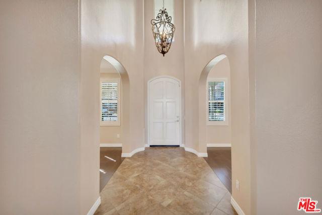 Image 5 of 69 For 25417 Magnolia Lane