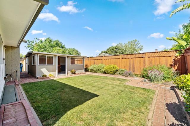 96 Lavonne Drive, Campbell CA: https://media.crmls.org/mediaz/9ae78497-ced1-49f2-9908-e9c99b094656.jpg