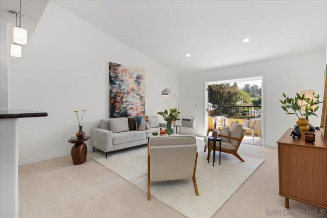 5055 Collwood Blvd, San Diego CA: https://media.crmls.org/mediaz/9ae794a3-1a3d-4226-baf7-044a60ffbc92.jpg