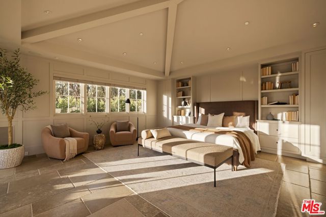 1319 Amalfi Drive, Pacific Palisades CA: https://media.crmls.org/mediaz/9ae7e086-116e-4b10-8109-2b25ca59a4cc.jpg