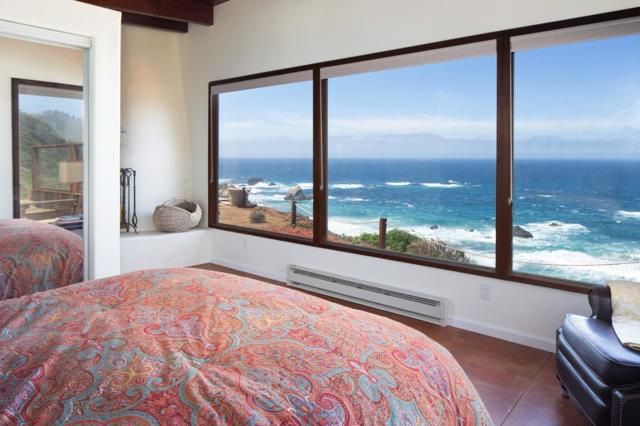 38462 Hwy 1, Big Sur CA: https://media.crmls.org/mediaz/9ae81034-2287-4387-99b3-959a4a957be3.jpg