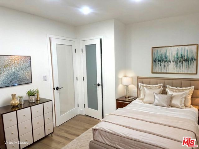 11645 Montana Avenue, Los Angeles CA: https://media.crmls.org/mediaz/9ae8ca11-4a4d-4287-9189-685900352d7a.jpg