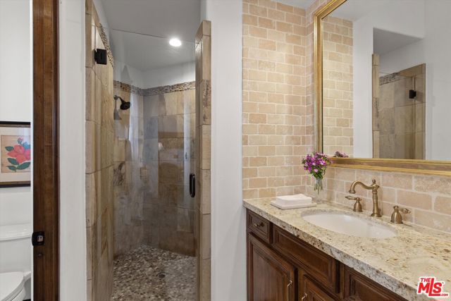 Image 22 of 44 For 2489 Tuscany Heights Drive