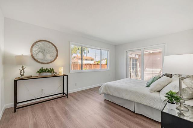 6113 Oak Forest, San Jose CA: https://media.crmls.org/mediaz/9aeb6521-d239-48d5-917a-584121359644.jpg
