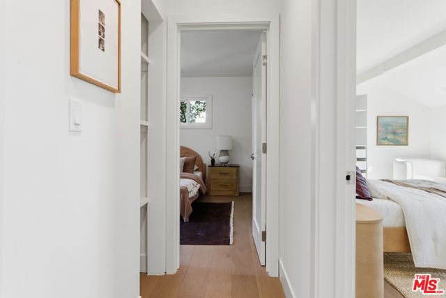 7401 Costello Avenue, Van Nuys CA: https://media.crmls.org/mediaz/9aed138a-2397-4b74-9954-88ba1795a200.jpg