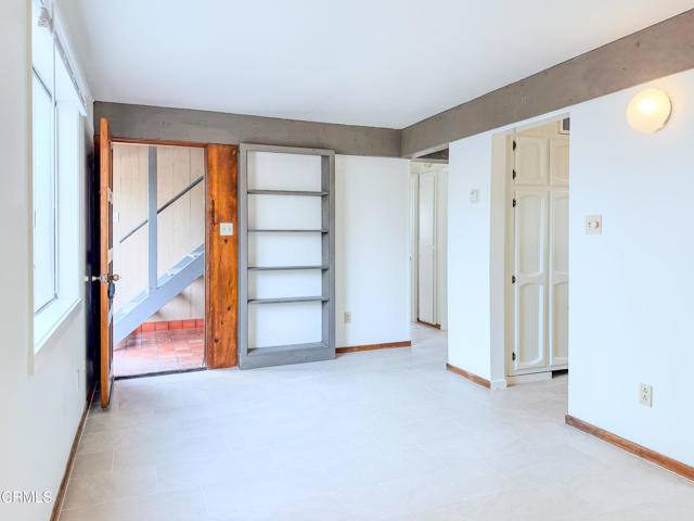 Detail Gallery Image 2 of 17 For 108 Los Angeles Ave, Oxnard,  CA 93035 - 1 Beds | 1 Baths