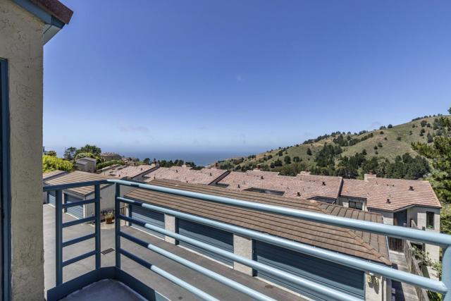 991 Fassler Avenue, Pacifica CA: https://media.crmls.org/mediaz/9aedaa1f-086f-4296-9553-981ee2f0d6fe.jpg