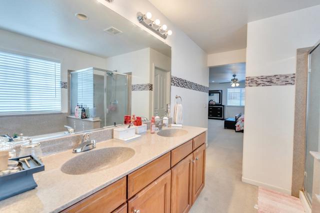 2385 N Mountainside Drive, Los Banos CA: https://media.crmls.org/mediaz/9aee011c-c148-4483-9315-c0b85b844d09.jpg