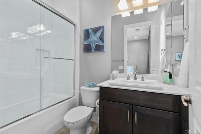 543 Ledge Street, San Marcos CA: https://media.crmls.org/mediaz/9aee1faf-5391-4523-accd-b51587aa545c.jpg