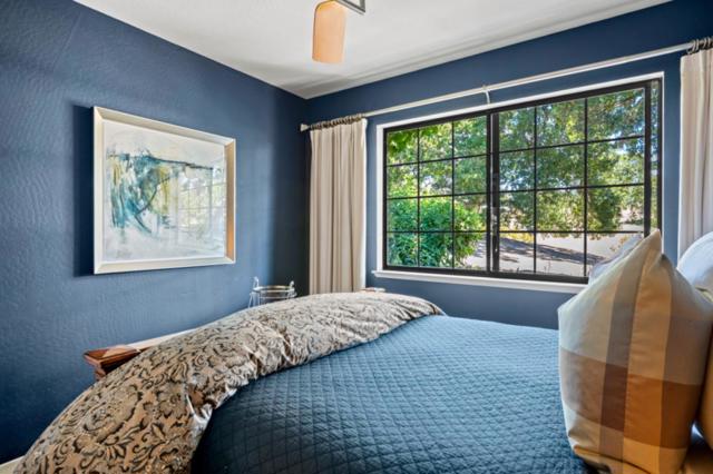 52 Asoleado Drive, Carmel Valley CA: https://media.crmls.org/mediaz/9aef2d43-0463-4fd3-9074-84a202344c63.jpg