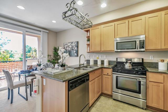2070 Almaden Road, San Jose CA: https://media.crmls.org/mediaz/9aef88cf-ff8f-4512-840f-601706632ef0.jpg