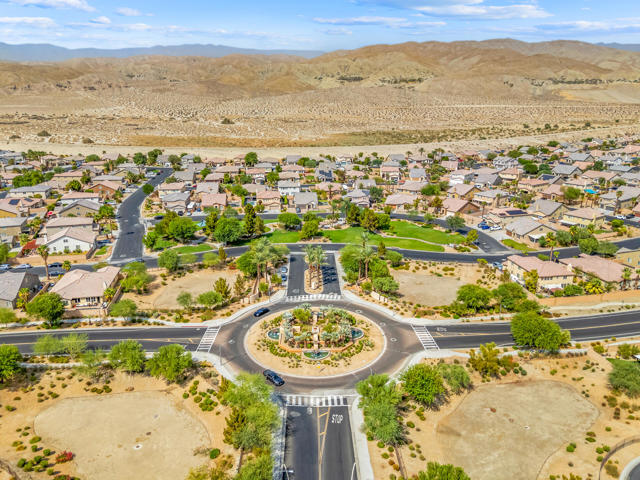 80619 Stortford Avenue, Indio CA: https://media.crmls.org/mediaz/9af025cb-6a29-4c3c-9008-af690104d11e.jpg
