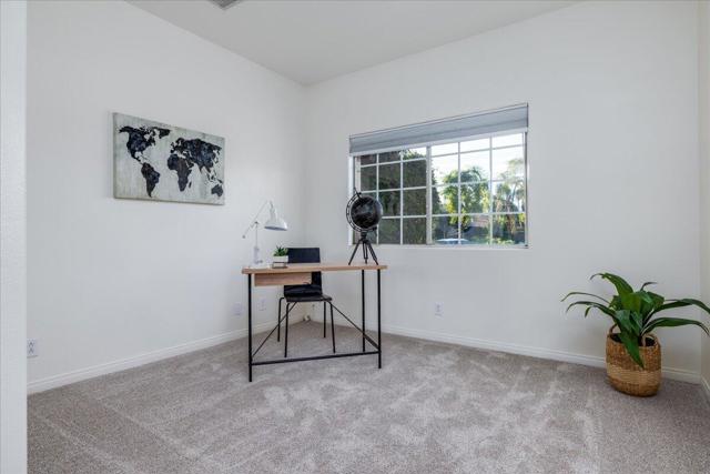 79030 Ladera Drive, La Quinta CA: https://media.crmls.org/mediaz/9af028d3-9b7b-4cfa-a91a-241000f18f6f.jpg