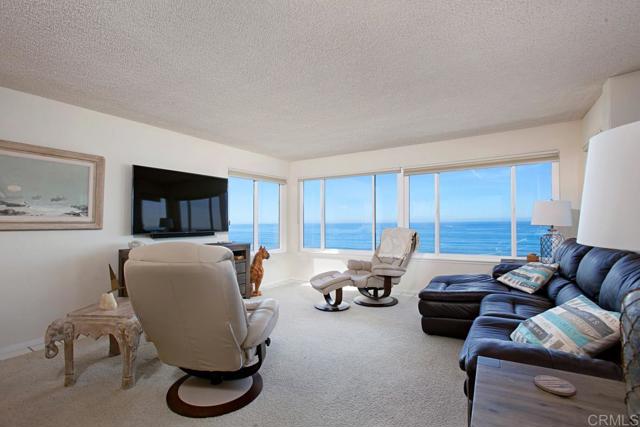 Image 5 of 37 For 727 Beachfront Drive  B