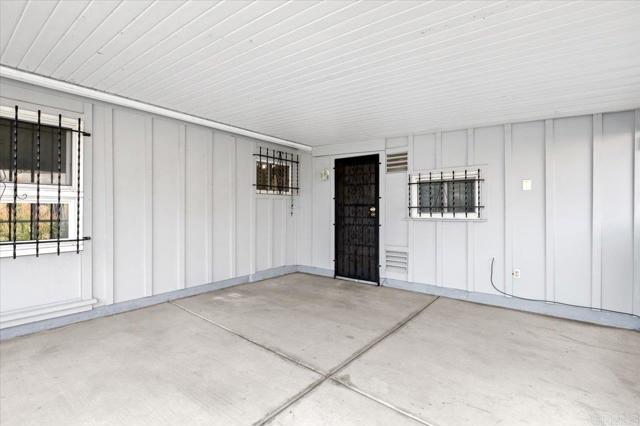 Detail Gallery Image 16 of 31 For 2735 Mission Village Dr, San Diego,  CA 92123 - 4 Beds | 2 Baths