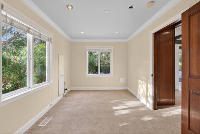 746 Jacaranda Circle, Hillsborough CA: https://media.crmls.org/mediaz/9af11469-40be-4d16-bfcd-8e531d7d2d87.jpg