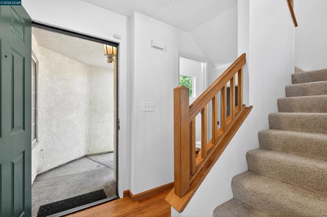 1758 Nandina Ct, Antioch CA: https://media.crmls.org/mediaz/9af173eb-f0de-4883-a1f1-6b24b989e1b4.jpg