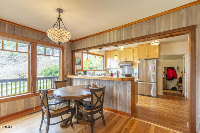 Detail Gallery Image 44 of 62 For 44920 Little Lake Rd, Mendocino,  CA 95460 - 4 Beds | 3 Baths