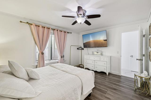 3843 Riviera Drive, San Diego CA: https://media.crmls.org/mediaz/9af3d4de-ac9b-43ee-a162-810acca92698.jpg