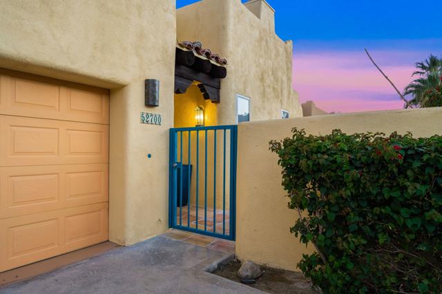 52700 Avenida Vallejo, La Quinta CA: https://media.crmls.org/mediaz/9af403cf-4250-41df-82c7-ad830bf38d8a.jpg