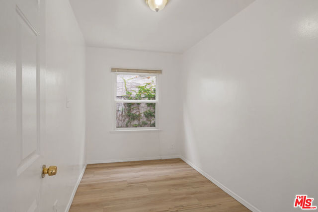 6773 Yucca Street, Los Angeles CA: https://media.crmls.org/mediaz/9af4ad44-e5a5-4374-9e34-abbd6b3074cc.jpg