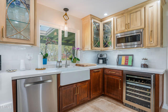 Detail Gallery Image 19 of 75 For 6065 Cielo Vista Ct, Camarillo,  CA 93012 - 6 Beds | 2/1 Baths