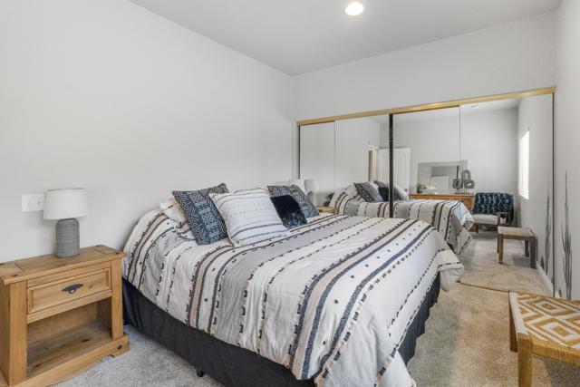 Image 16 of 27 For 64279 Eagle Mountain Avenue