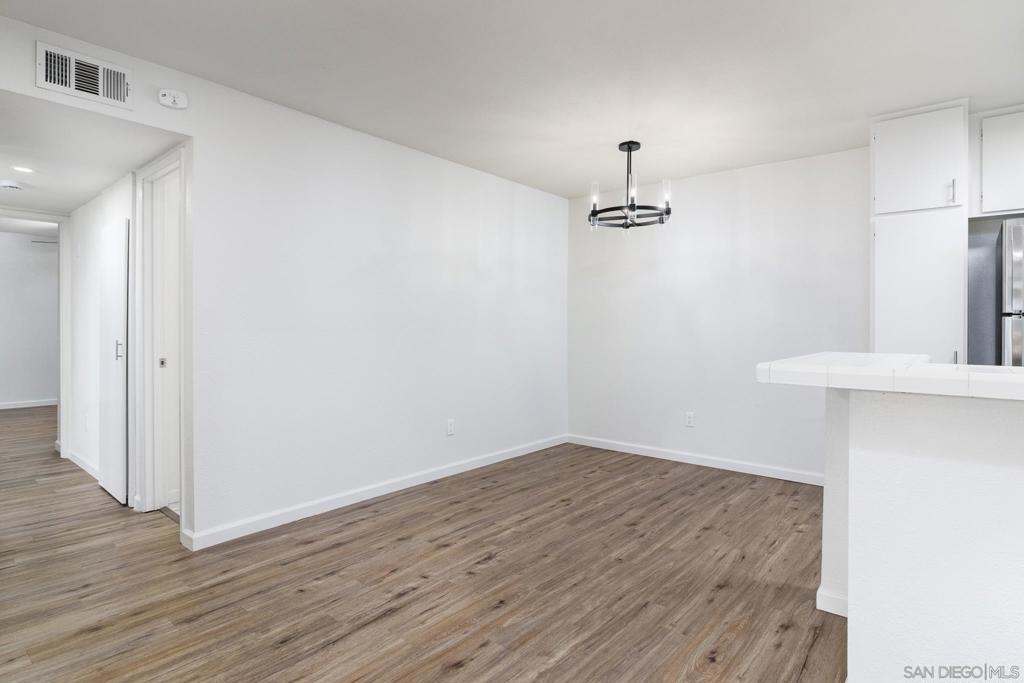 9249 Village Glen Dr. - photo 10