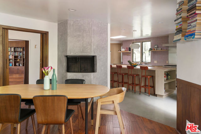 2235 Villa Heights Road, Pasadena CA: https://media.crmls.org/mediaz/9afaa065-bd16-44ec-a54a-fd3196d62a14.jpg