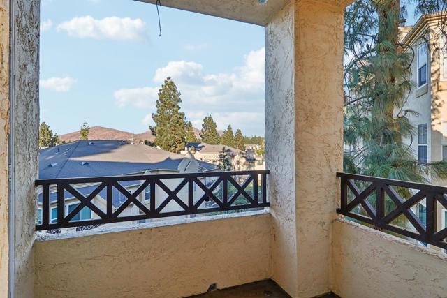 2039 Lakeridge, Chula Vista, California 91913, 3 Bedrooms Bedrooms, ,2 BathroomsBathrooms,Condominium,For Sale,Lakeridge,250001400SD