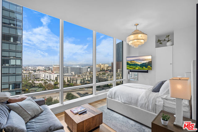 877 Francisco Street, Los Angeles CA: https://media.crmls.org/mediaz/9afc4ad0-26ff-4bc3-9962-21861d1a2b98.jpg
