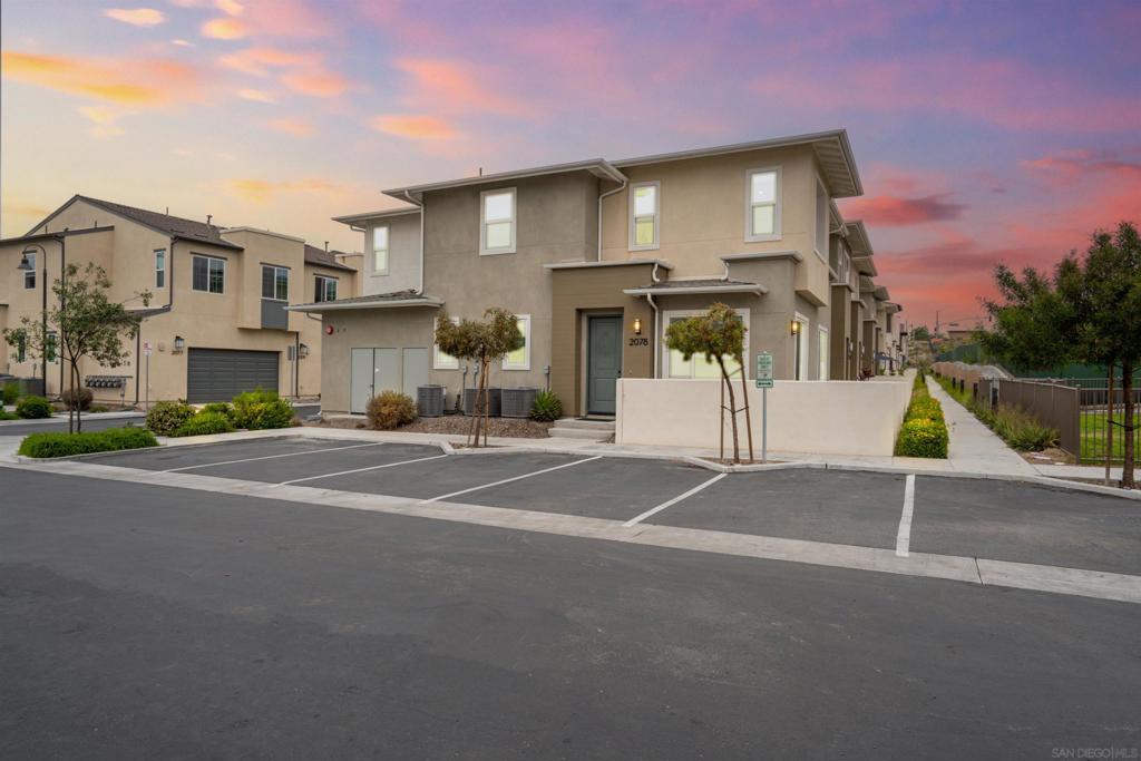 2078 Bluestone Cir