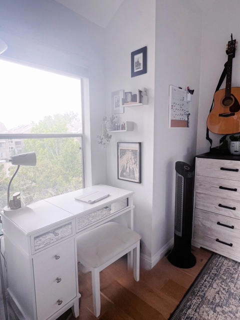20371 Bluffside Circle, Huntington Beach CA: https://media.crmls.org/mediaz/9b00b0e8-344d-4c6b-ae0d-bafe23d8e457.jpg