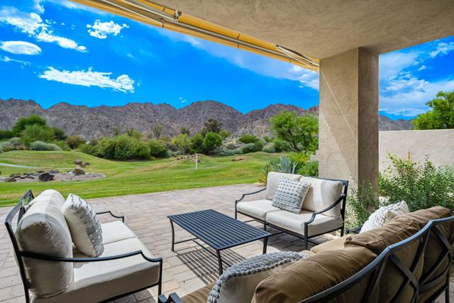 56765 Merion, La Quinta CA: https://media.crmls.org/mediaz/9b00c2fd-2e69-4692-8ed1-92353213af9e.jpg