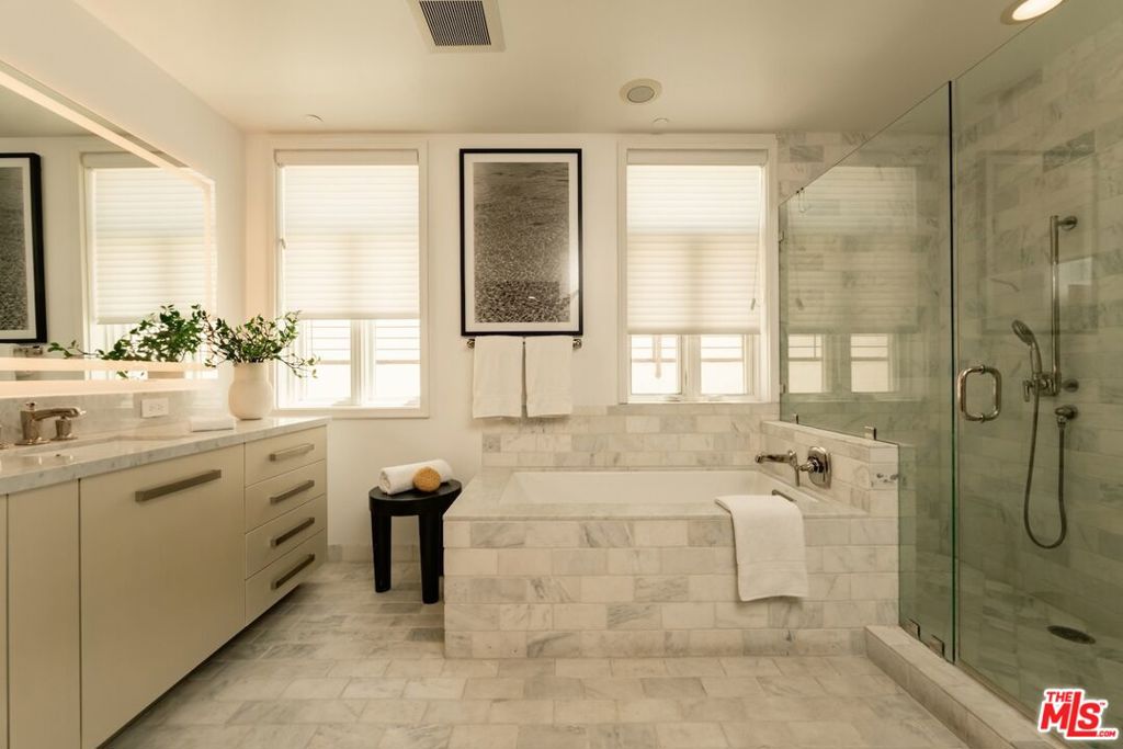 MLS #26860223 image #17