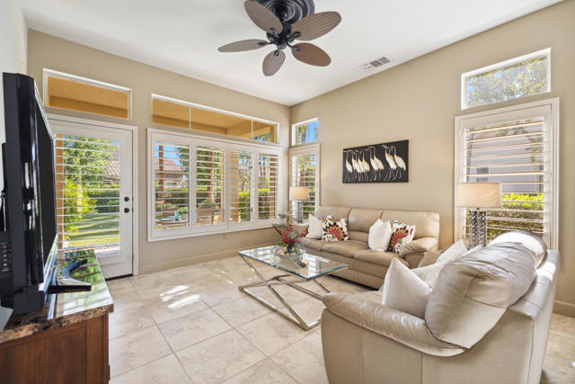 37563 Blue Sky Avenue, Palm Desert CA: https://media.crmls.org/mediaz/9b017b04-67fa-47c9-99b0-1fdd76976d96.jpg